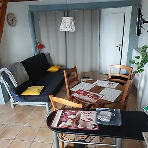 Bellevue 3 Rue Du Bourg A Montastruc 47380 Entree Independante Pensjonat
