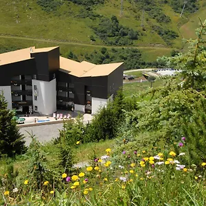 Azureva Les Menuires Aparthotel